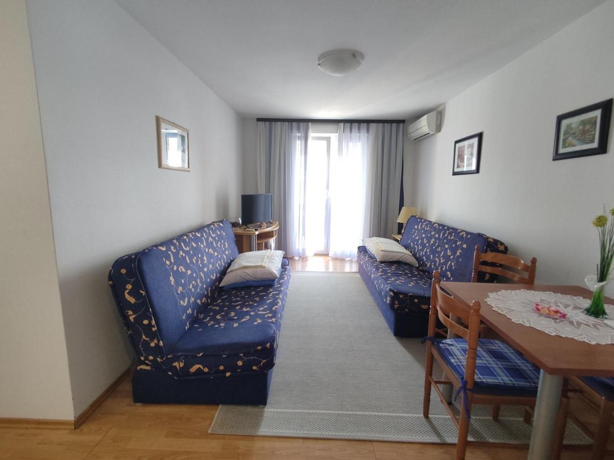 Panaramico Superior Apartments Lili With Sea View In Dramalj Exterior photo