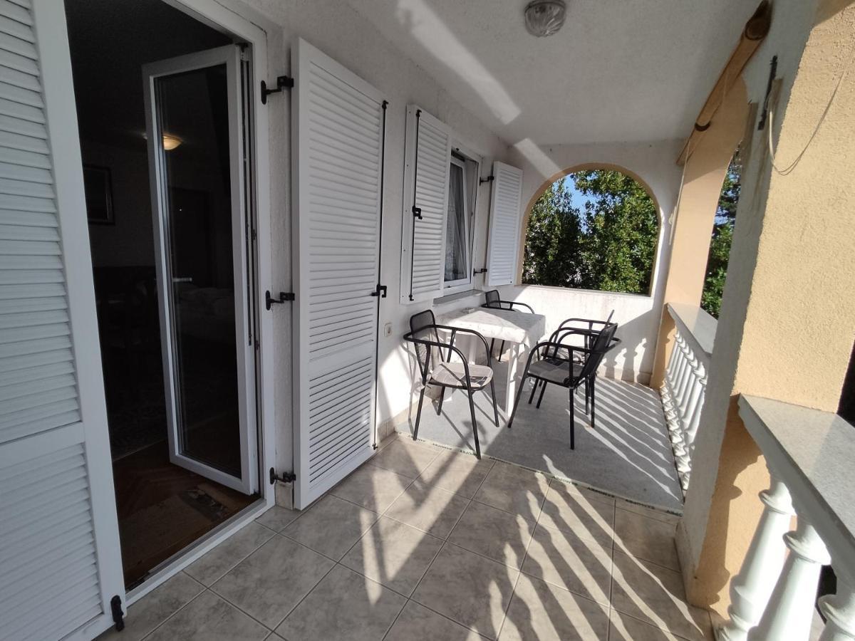 Panaramico Superior Apartments Lili With Sea View In Dramalj Exterior photo